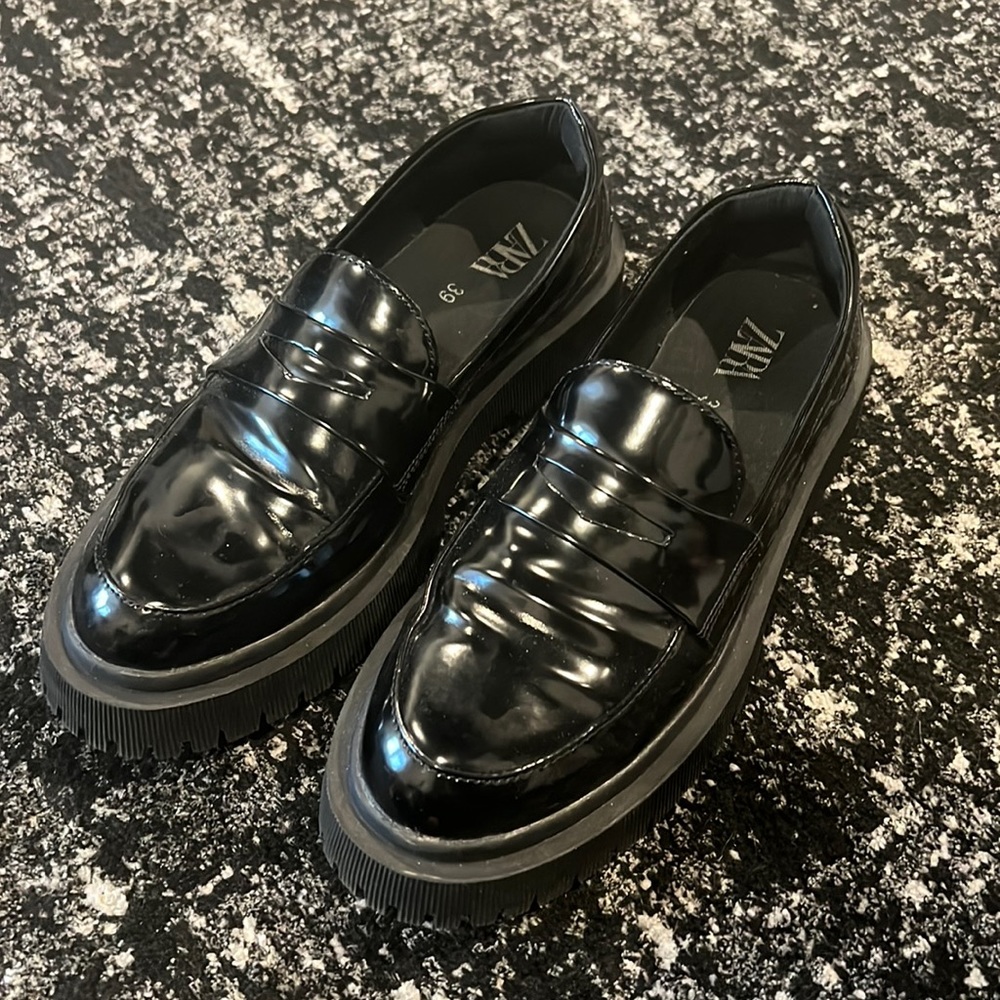 Black Chunky Loafers